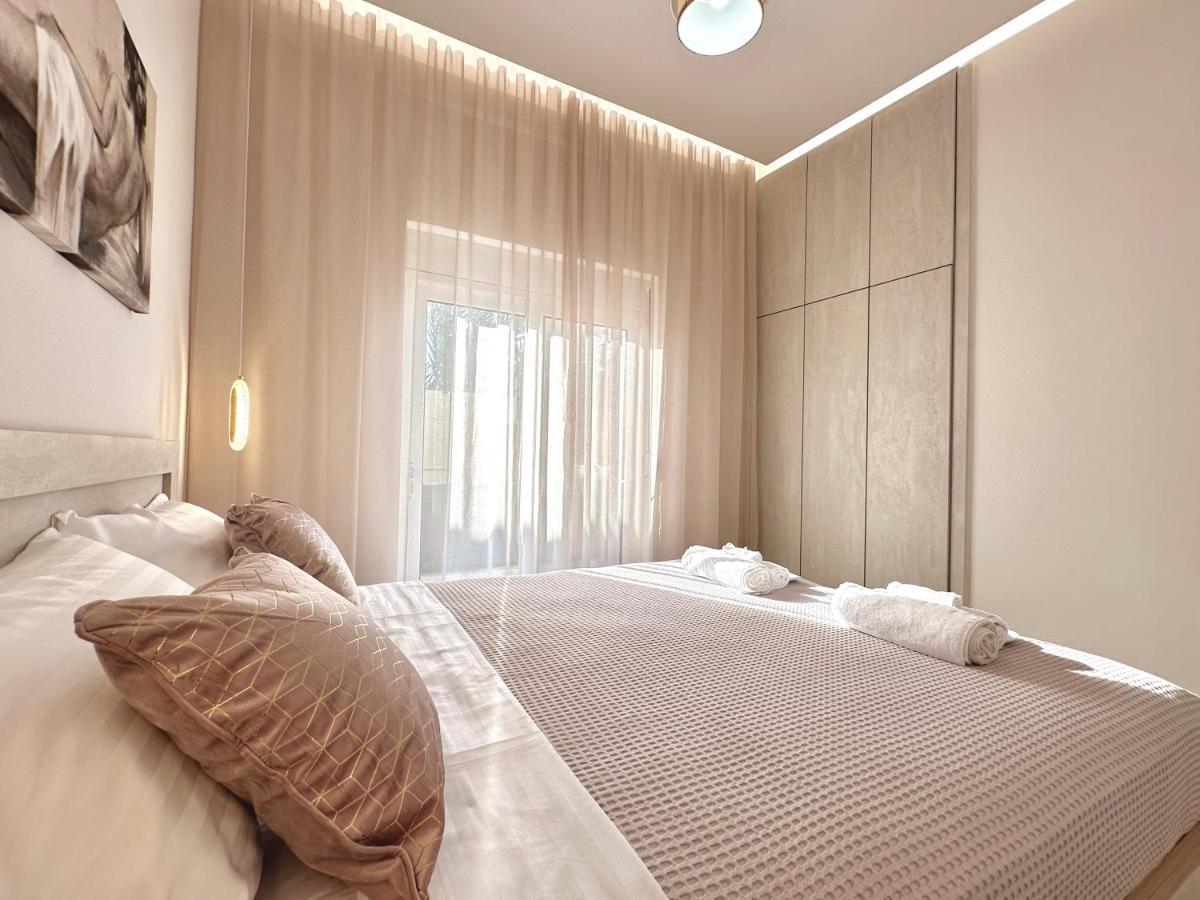 Seaside Deluxe Apartment Ялиссос Экстерьер фото